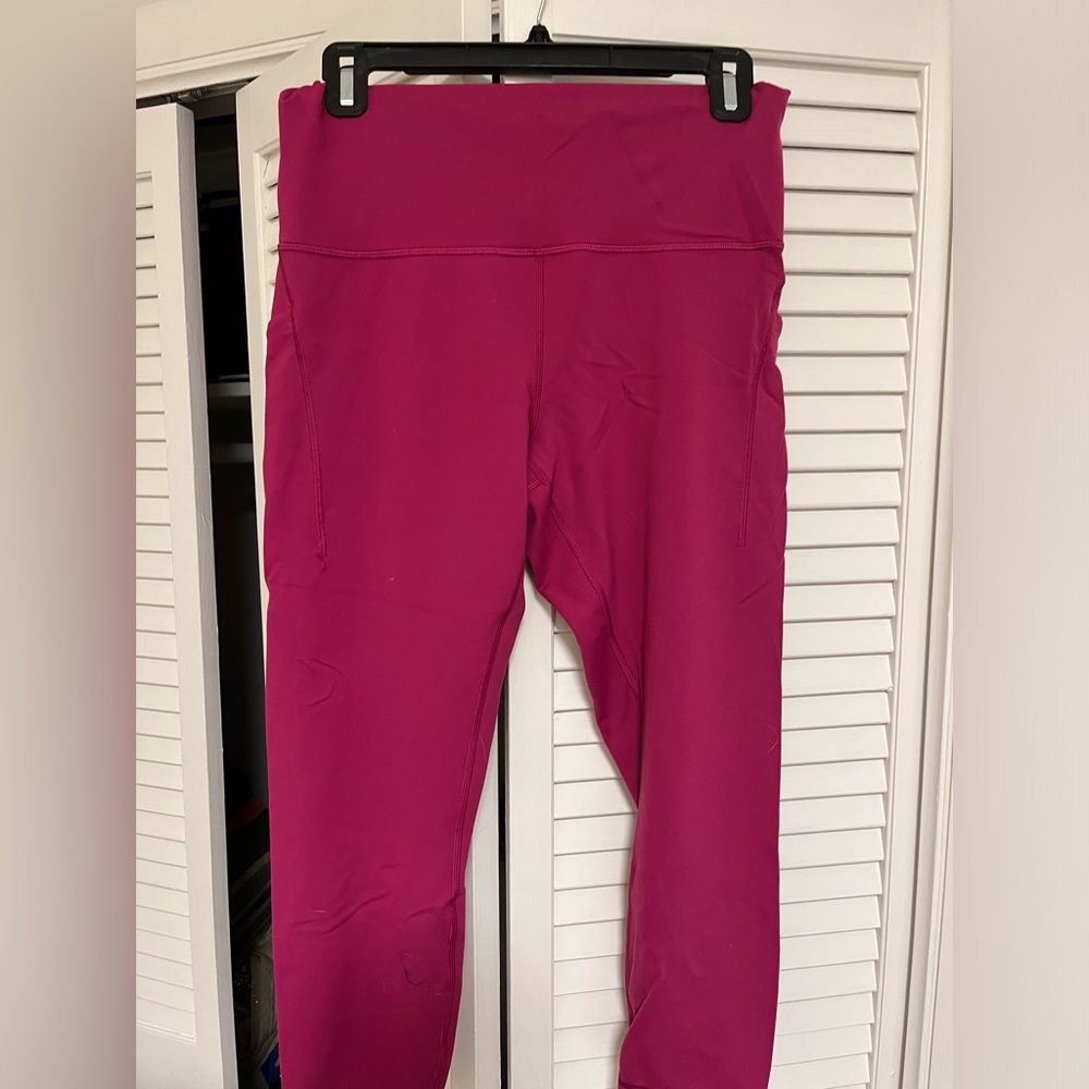 Lululemon Wunder Train Contour Fit High-Rise Crop 23" Magenta Purple size 12